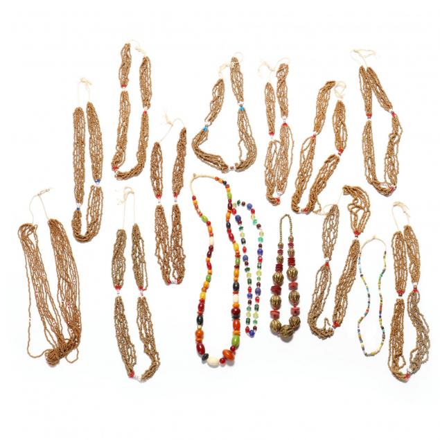 group-of-african-trade-beads