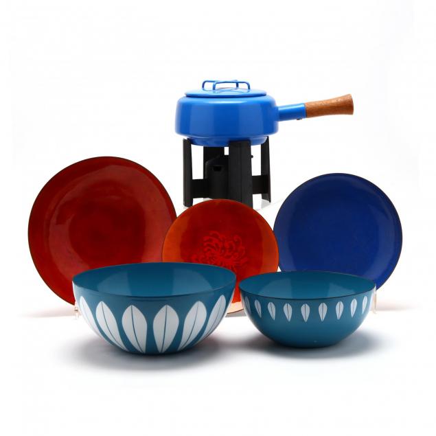 six-enamel-mid-century-serving-accessories