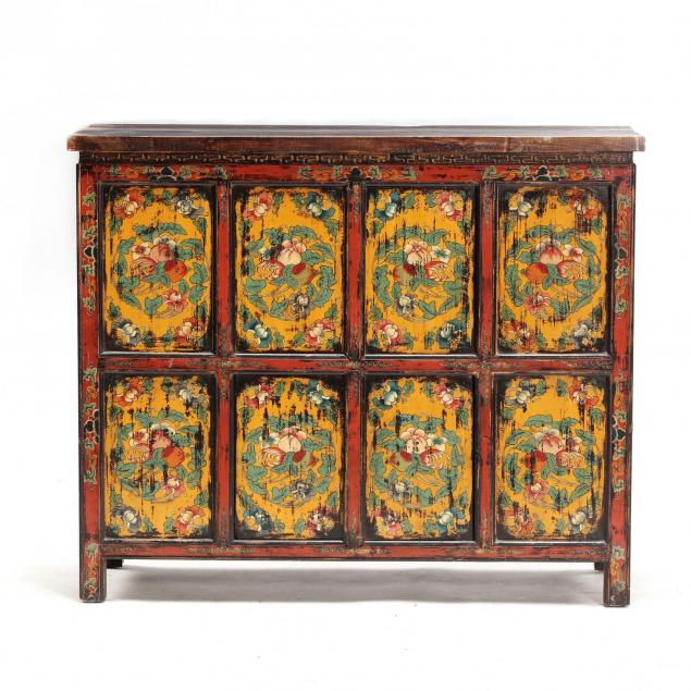 mongolian-painted-chest