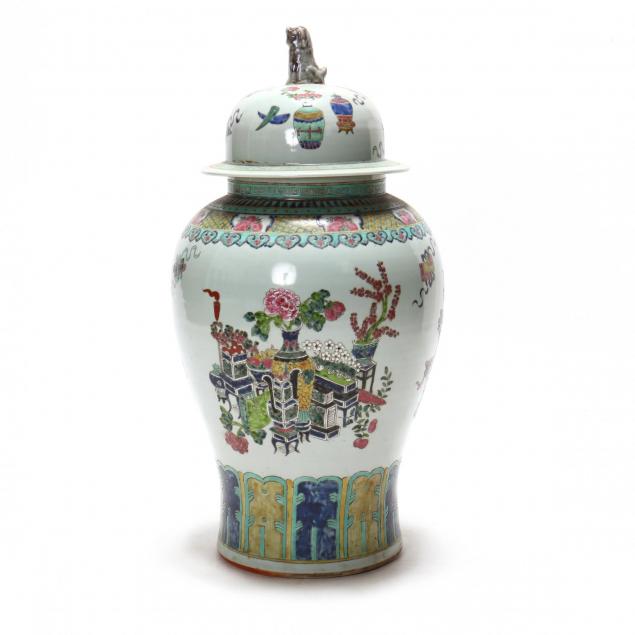 large-chinese-lidded-temple-jar