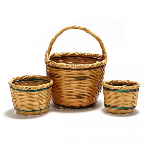 assembled-set-of-three-graduated-reed-baskets
