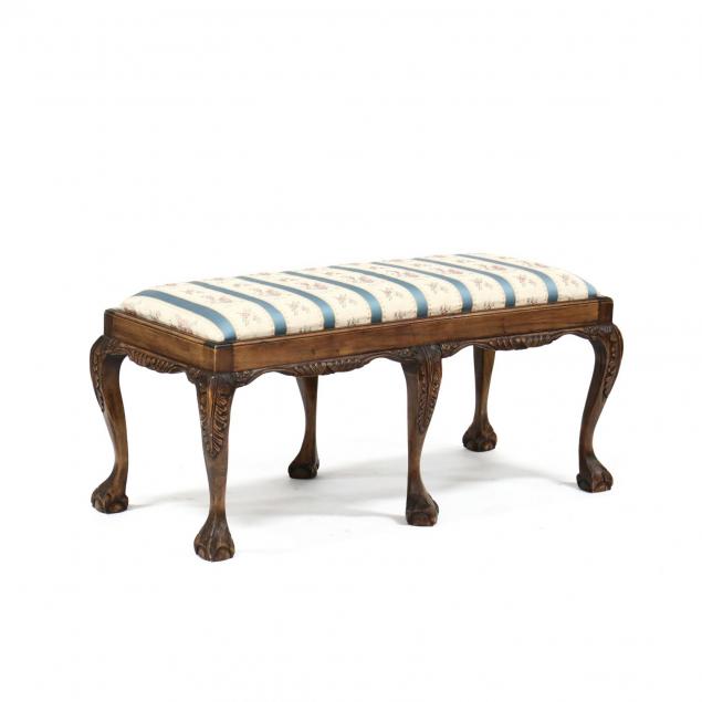 chippendale-style-carved-mahogany-window-bench