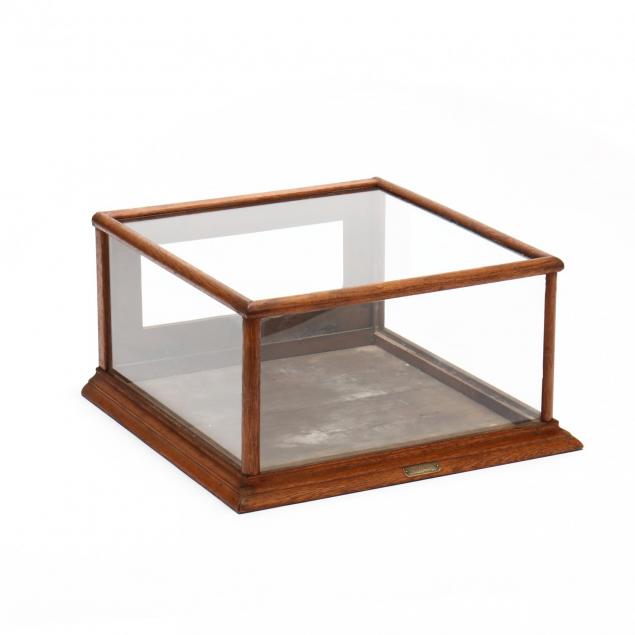 reinle-salmon-co-country-store-counter-display-case