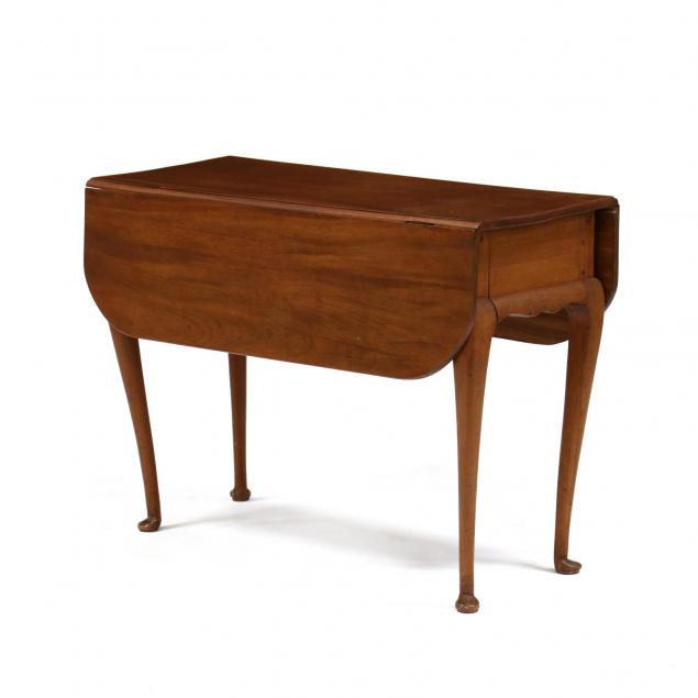 american-queen-anne-mahogany-drop-leaf-table