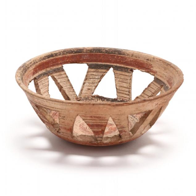cypro-archaic-fenestrated-bowl