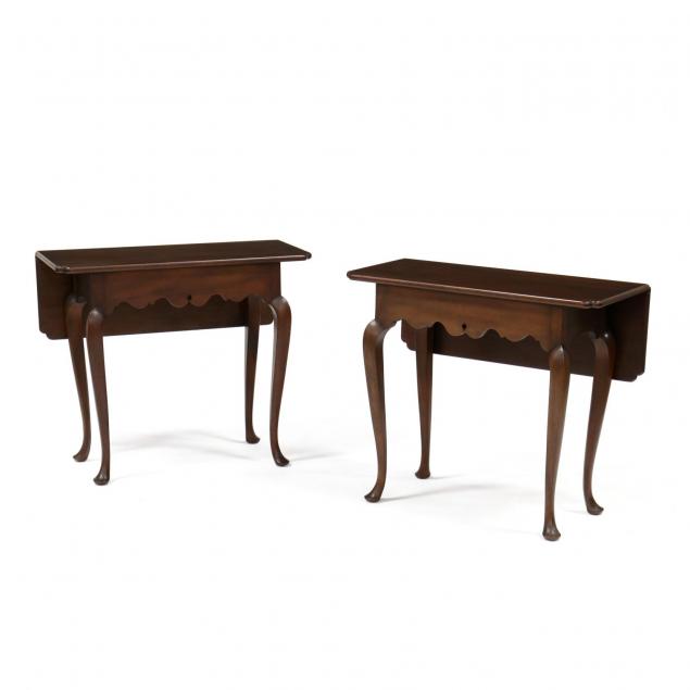 kittinger-pair-of-queen-anne-style-drop-side-tables