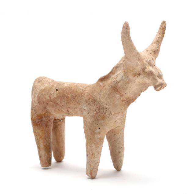 cypriot-late-bronze-age-bull-figurine