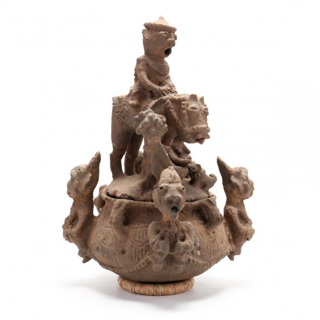 nigerian-terracotta-lidded-pottery-vessel