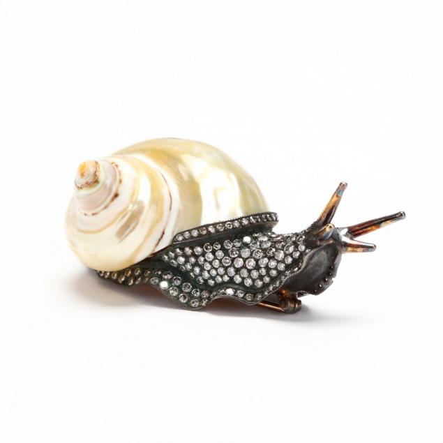 gold-diamond-and-shell-snail-brooch
