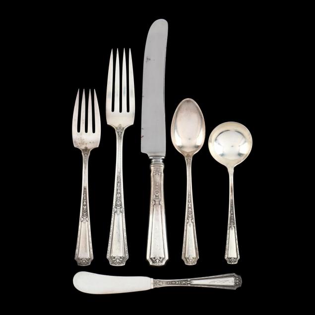 towle-louis-xiv-sterling-silver-flatware-service