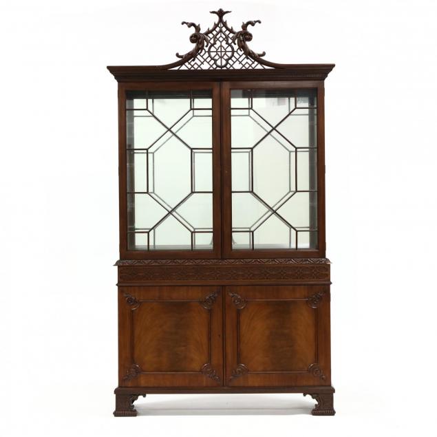 chinese-chippendale-style-china-cabinet