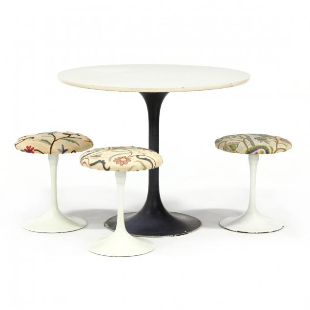 tulip-style-table-and-three-stools