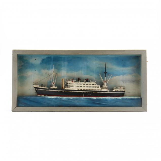 half-hull-steamship-diorama