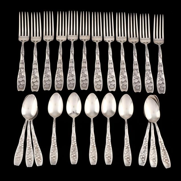 whiting-berry-sterling-silver-flatware