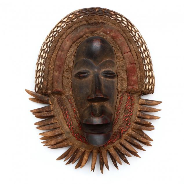 african-dan-guere-face-mask-with-cowrie-shell-headdress