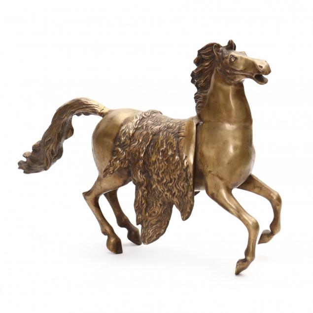 contemporary-bronze-sculpture-of-a-horse