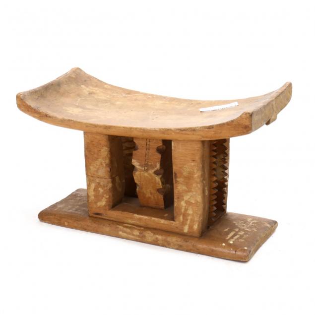 ashanti-carved-wood-stool