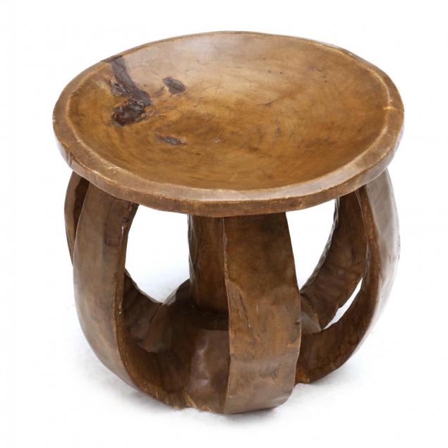 baga-chief-carved-wood-stool
