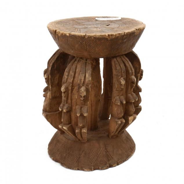 geometric-carved-wood-dogon-stool
