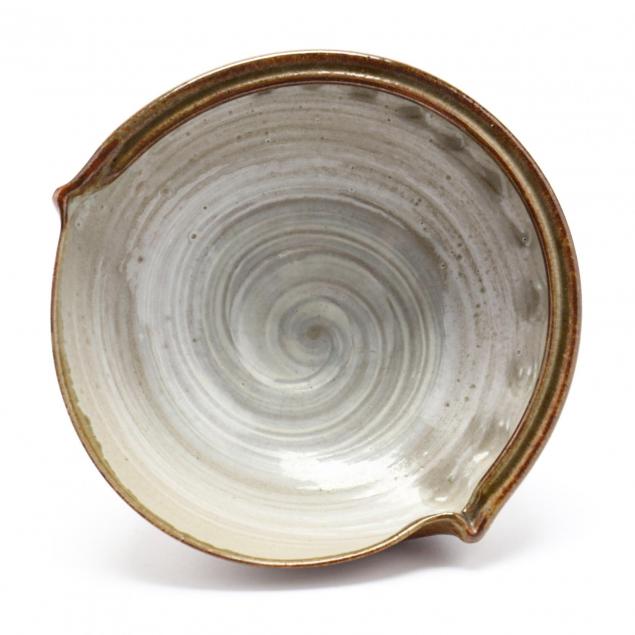 a-contemporary-japanese-ceramic-bowl-by-ichino-shinsui