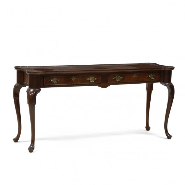 hekman-queen-anne-style-console-table