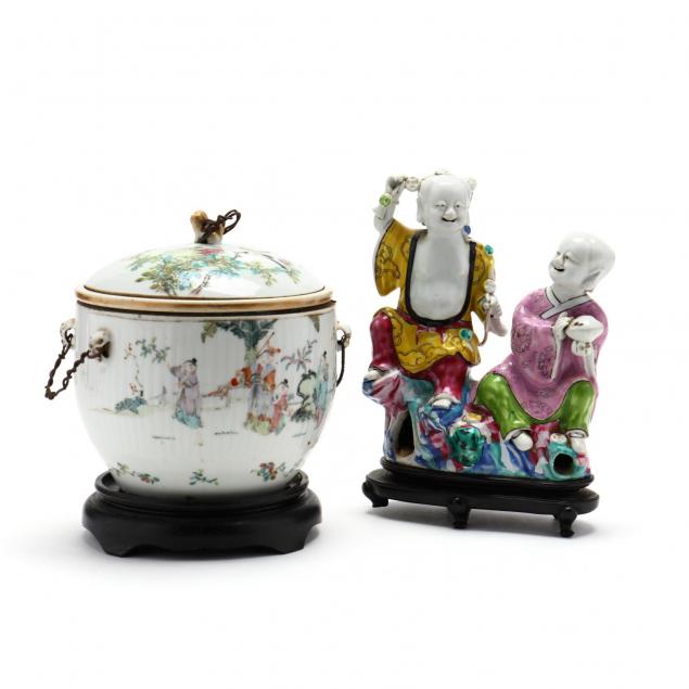 two-chinese-porcelain-items