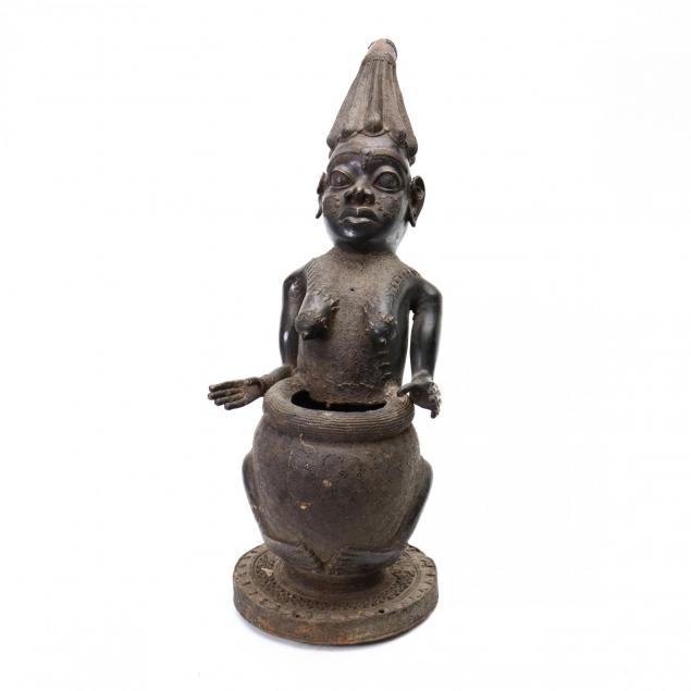african-bronze-figural-vessel