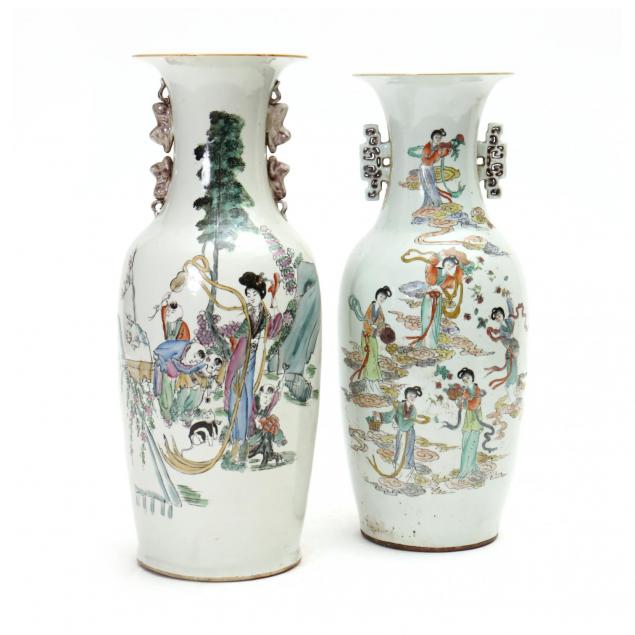 two-chinese-porcelain-vases