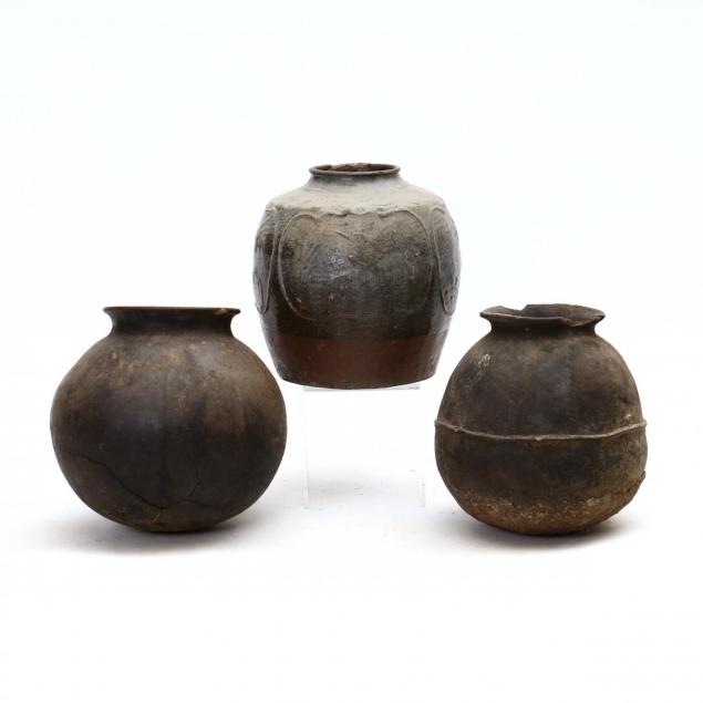 three-african-earthenware-storage-vessels