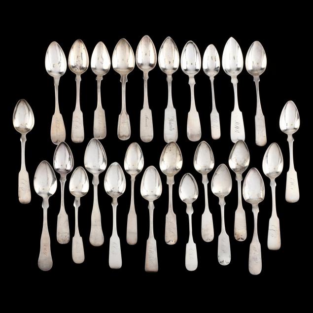 twenty-five-coin-silver-teaspoons