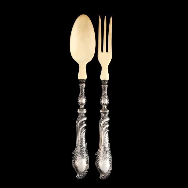 a-sterling-silver-handled-salad-serving-set