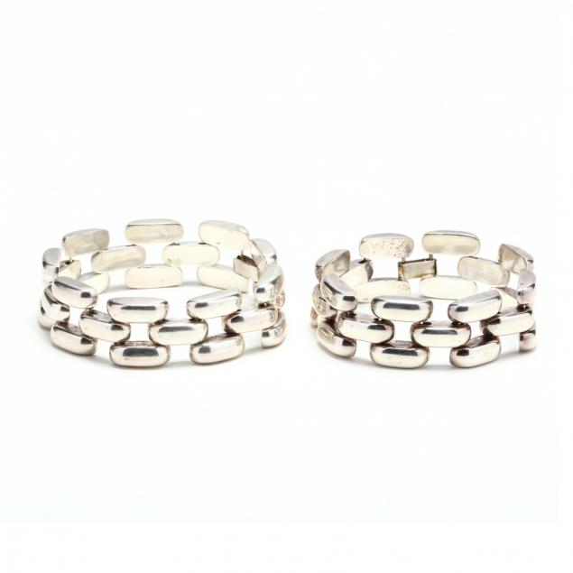two-silver-link-bracelets