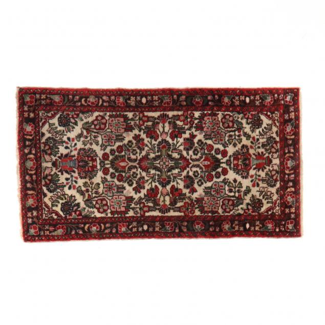 lilihan-area-rug