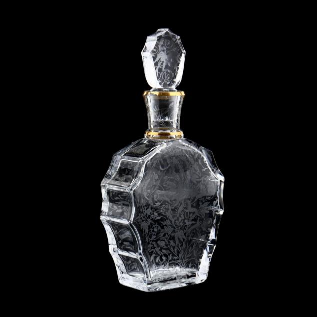 vintage-baccarat-crystal-hunt-themed-decanter
