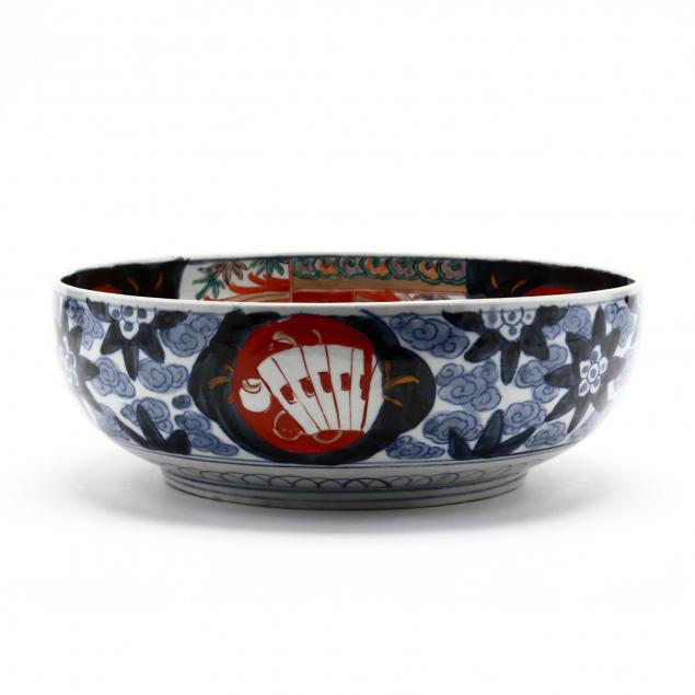 antique-imari-center-bowl