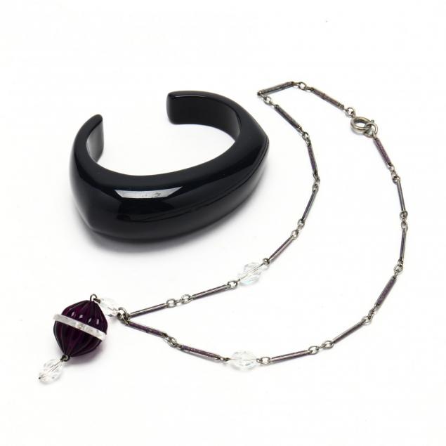 a-vintage-necklace-cuff-bracelet