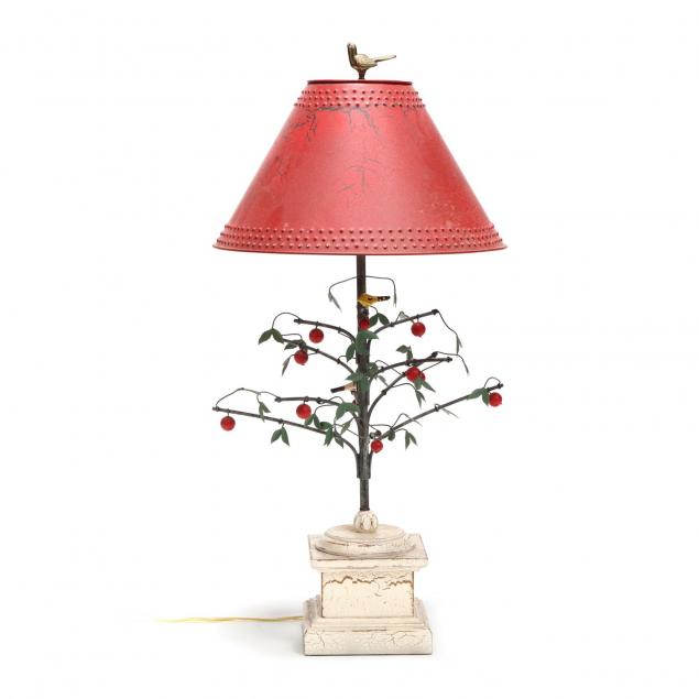 folk-art-table-lamp