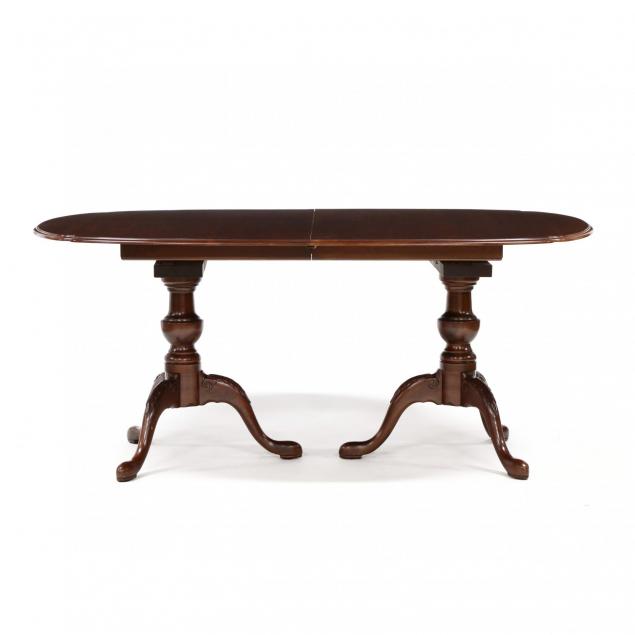 knob-creek-queen-anne-style-cherry-dining-table