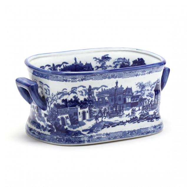 contemporary-blue-and-white-transferware-footbath