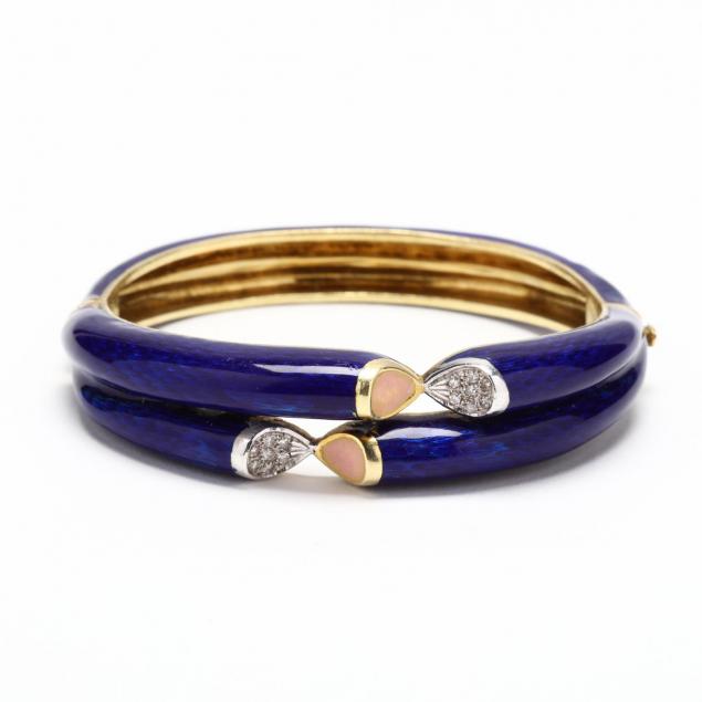 18kt-gold-diamond-and-enamel-bangle