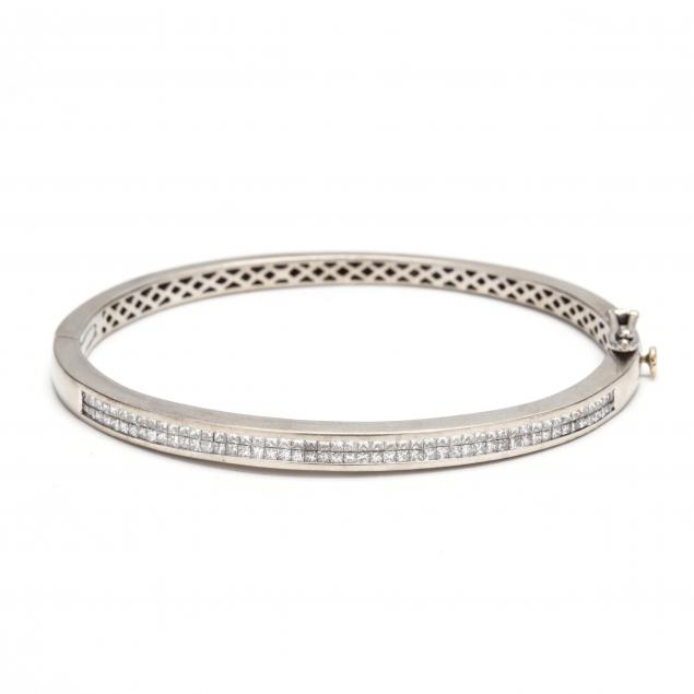 14kt-white-gold-and-diamond-bangle-bracelet