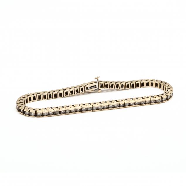 14kt-white-gold-and-diamond-bracelet