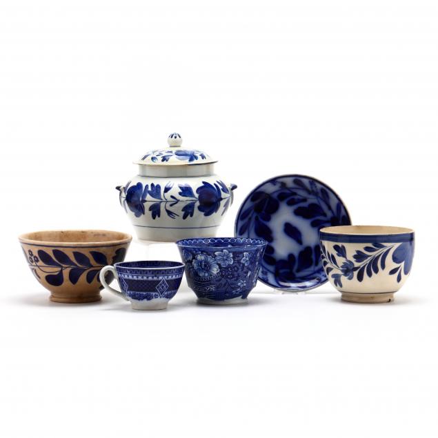 antique-blue-and-white-porcelain-grouping