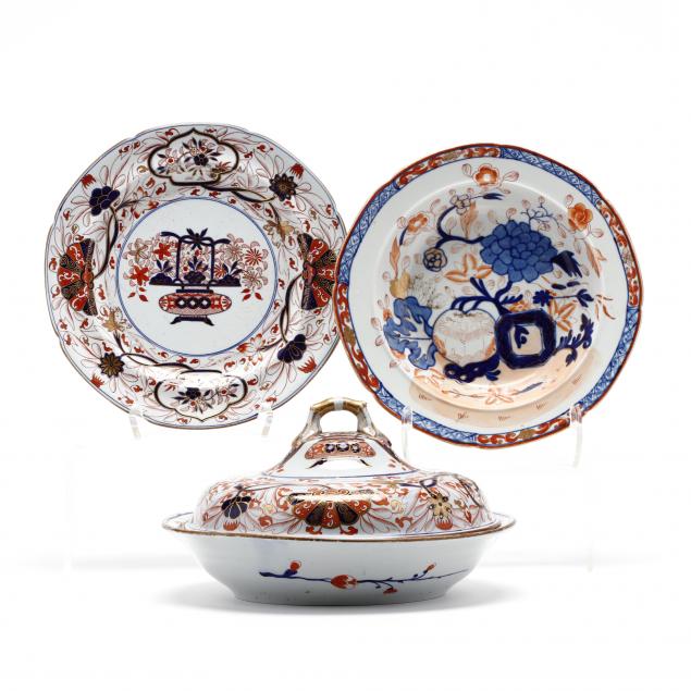 three-pieces-of-english-imari-19th-century