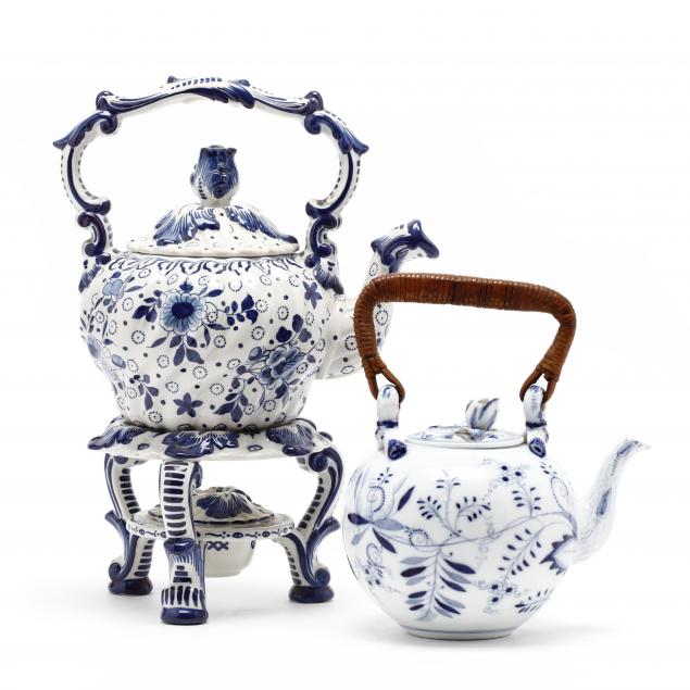 two-blue-white-continental-teapots