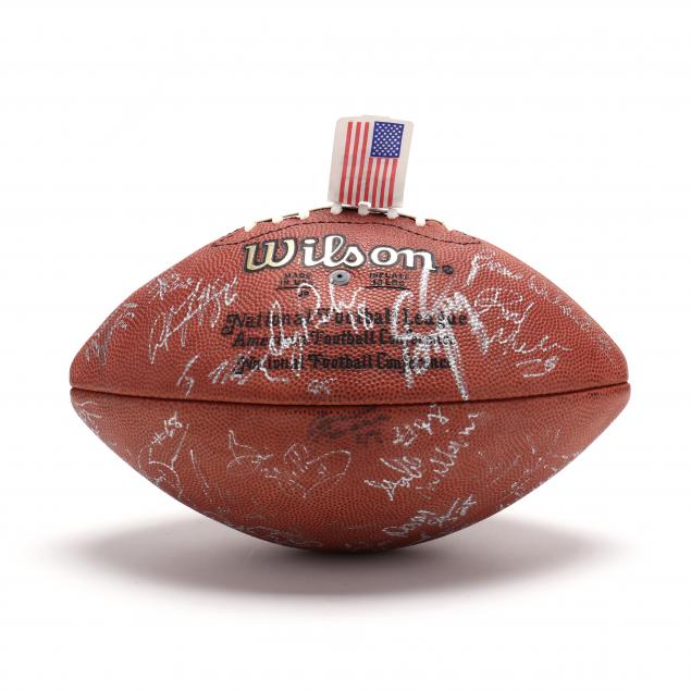 green-bay-packers-team-signed-football