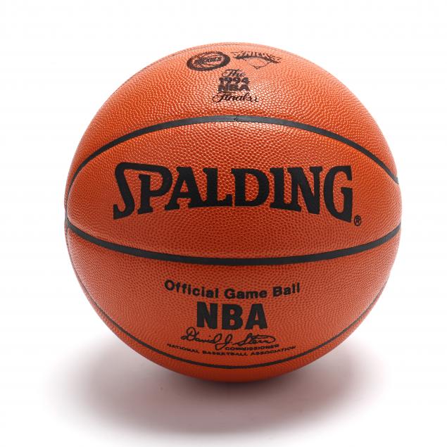 hakeem-olajuwon-1994-autographed-nba-basketball