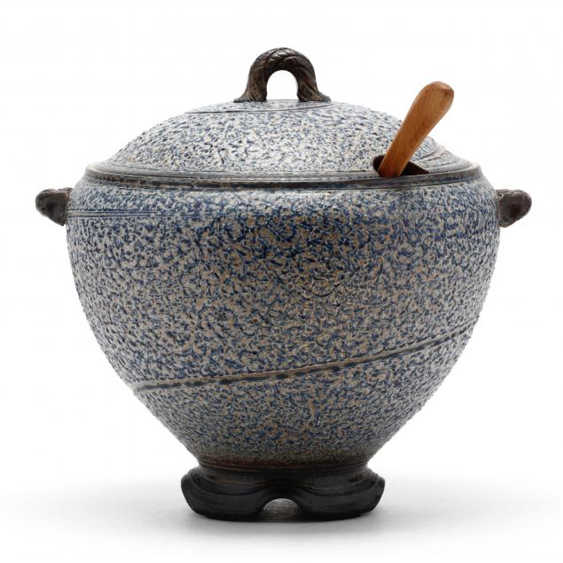 tom-clarkson-va-fine-craft-pottery-lidded-tureen