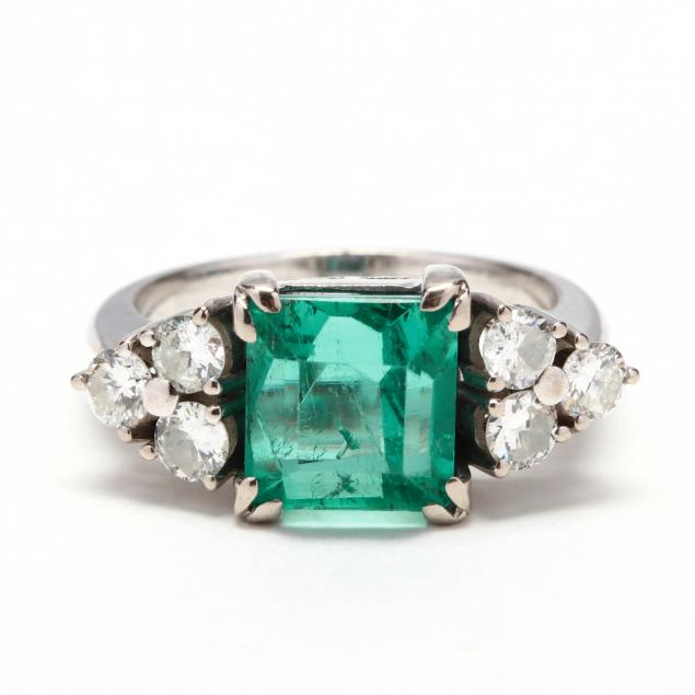 colombian-emerald-and-diamond-ring