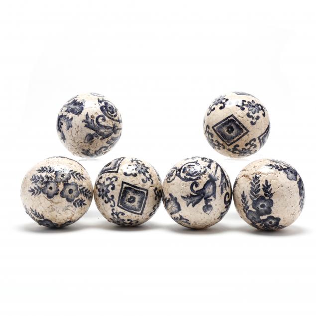 six-antique-pottery-carpet-balls